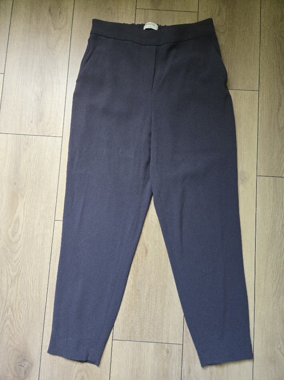 Aritzia Babaton Cohen Pants Size 6